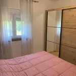 Apartment Cherti