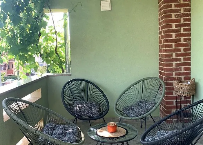 Apartment Cherti