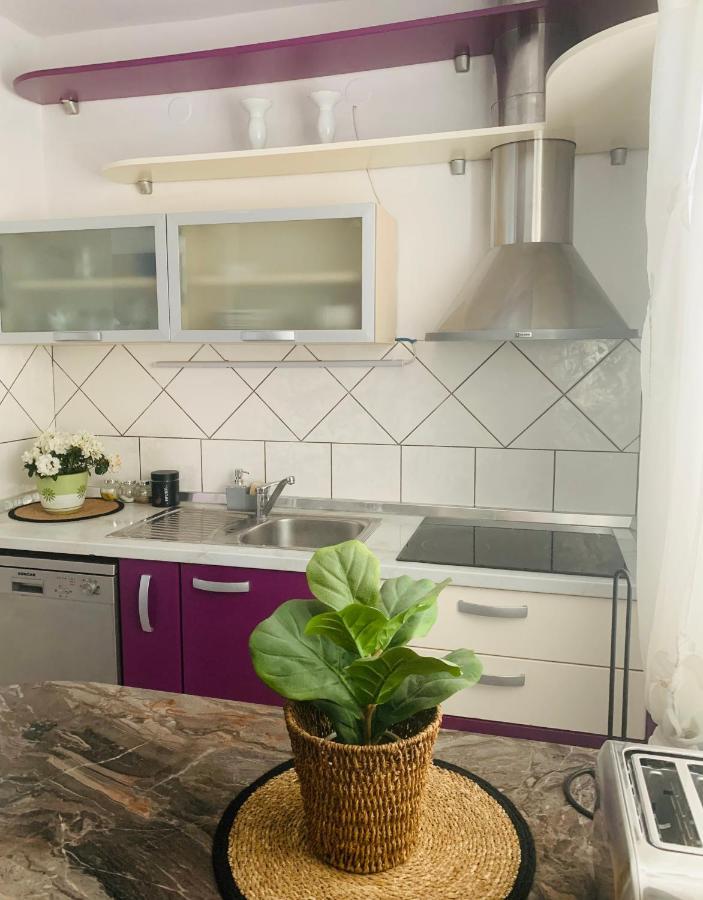 Cherti Apartment *